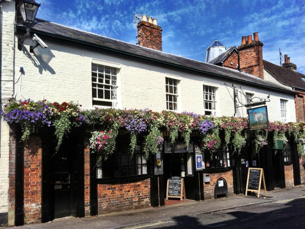 The Lamb Inn Marlborough Eksteriør bilde