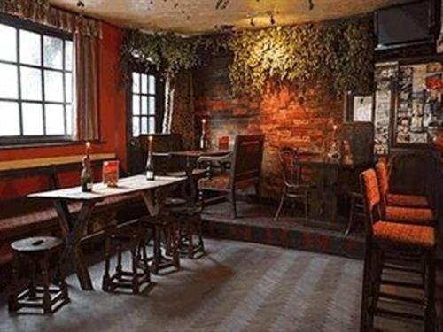 The Lamb Inn Marlborough Eksteriør bilde