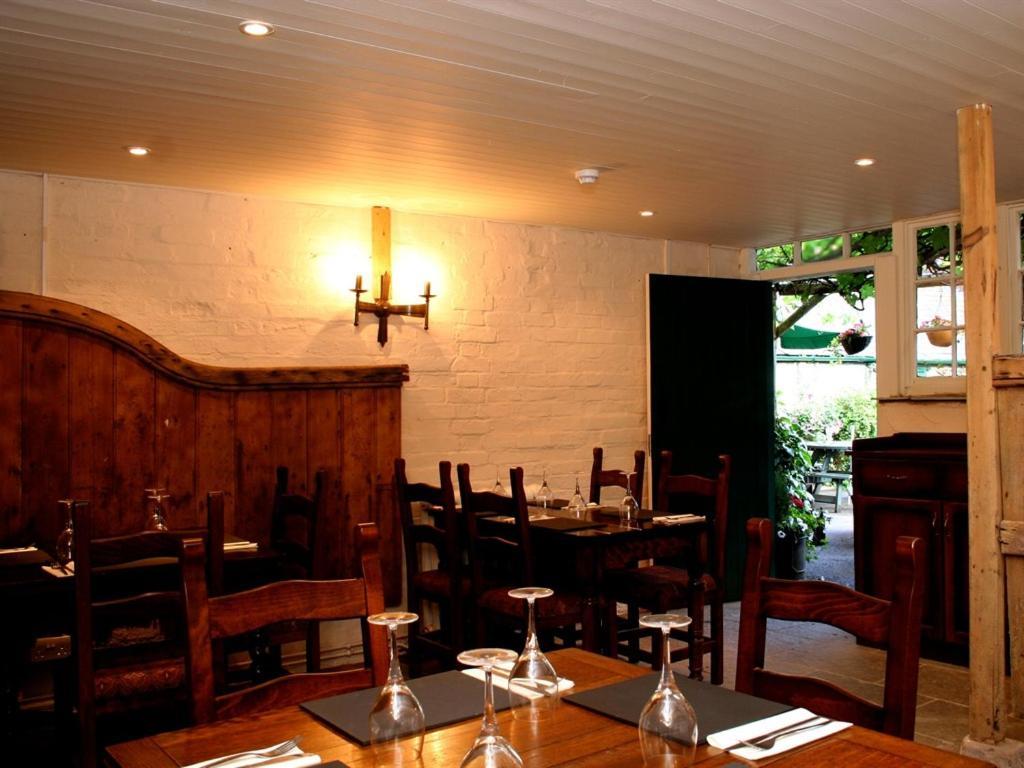 The Lamb Inn Marlborough Eksteriør bilde